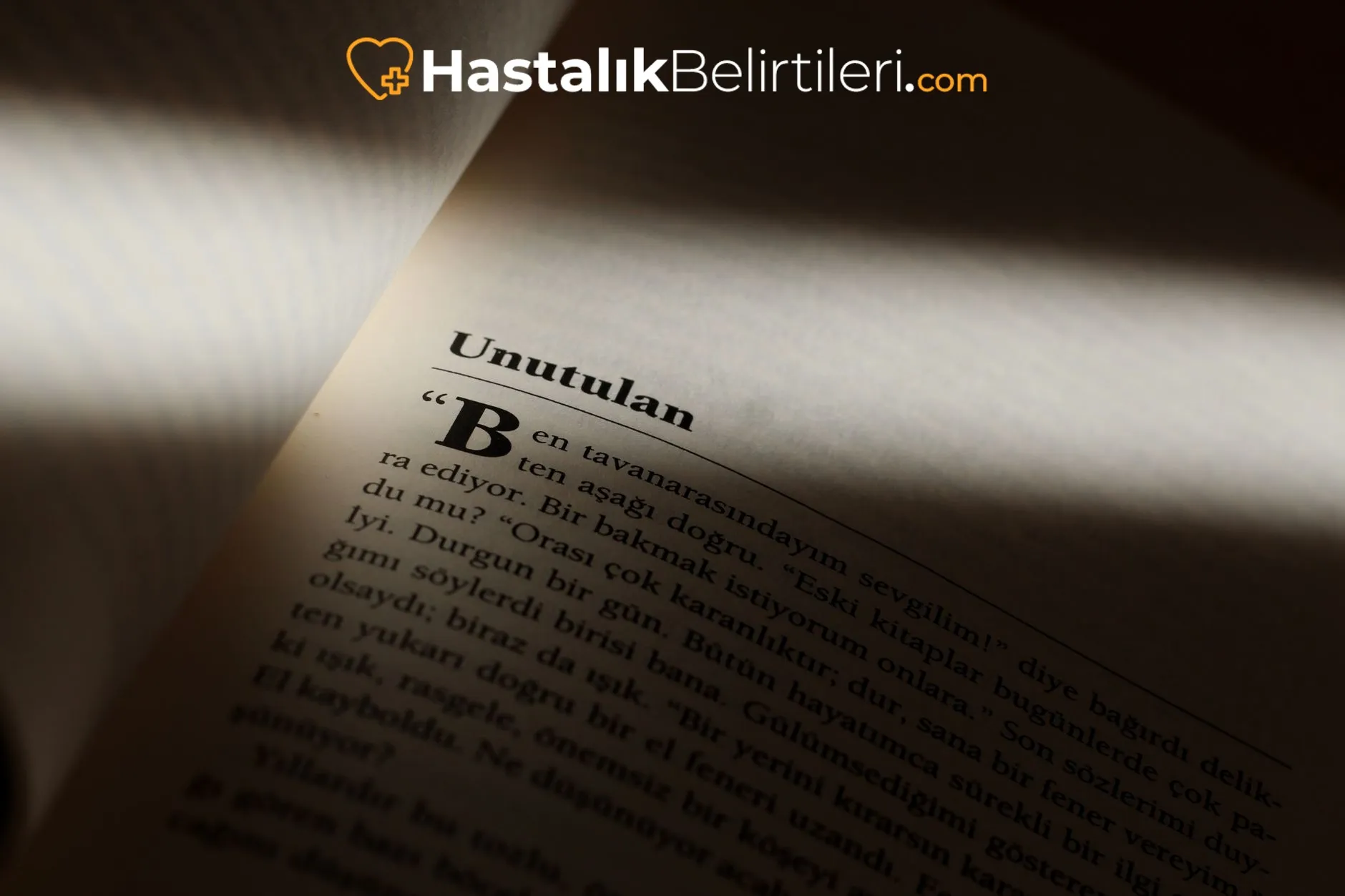 Kuru ağız belirtileri: yanaklarda kuruluk ve çatlaklar