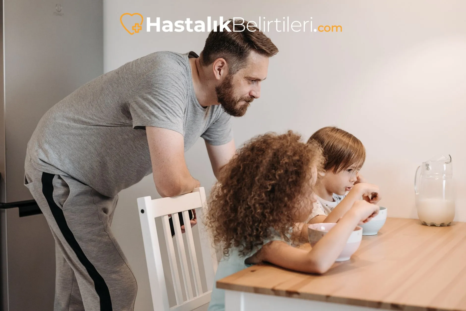 Çocuklarda Kabızlık Neden Olur? 3 Tuvalette çocuk, sert dışkı ve ağrılı kaka anı