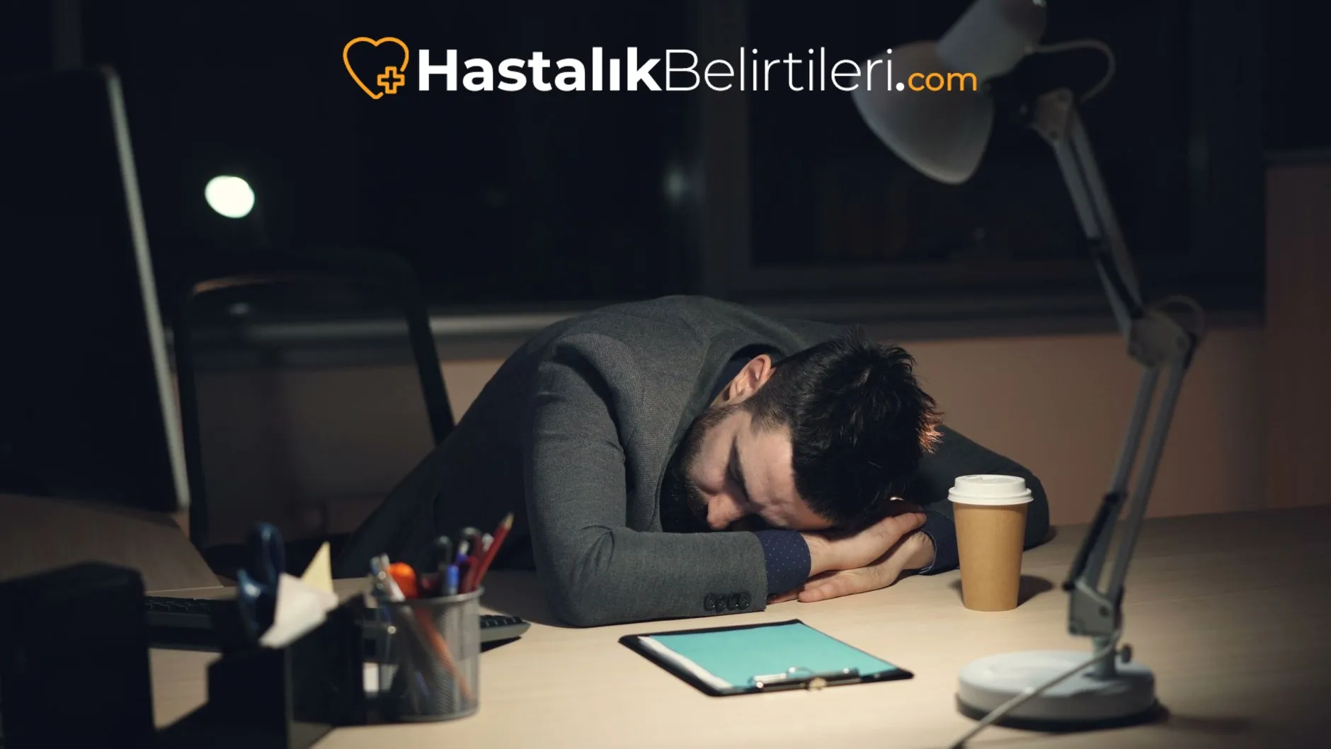 Yorgunluk ve Halsizlik Neden Olur? 4 Kötü uyku düzeni yorgunluk etkisi, gece yarısı saatleri