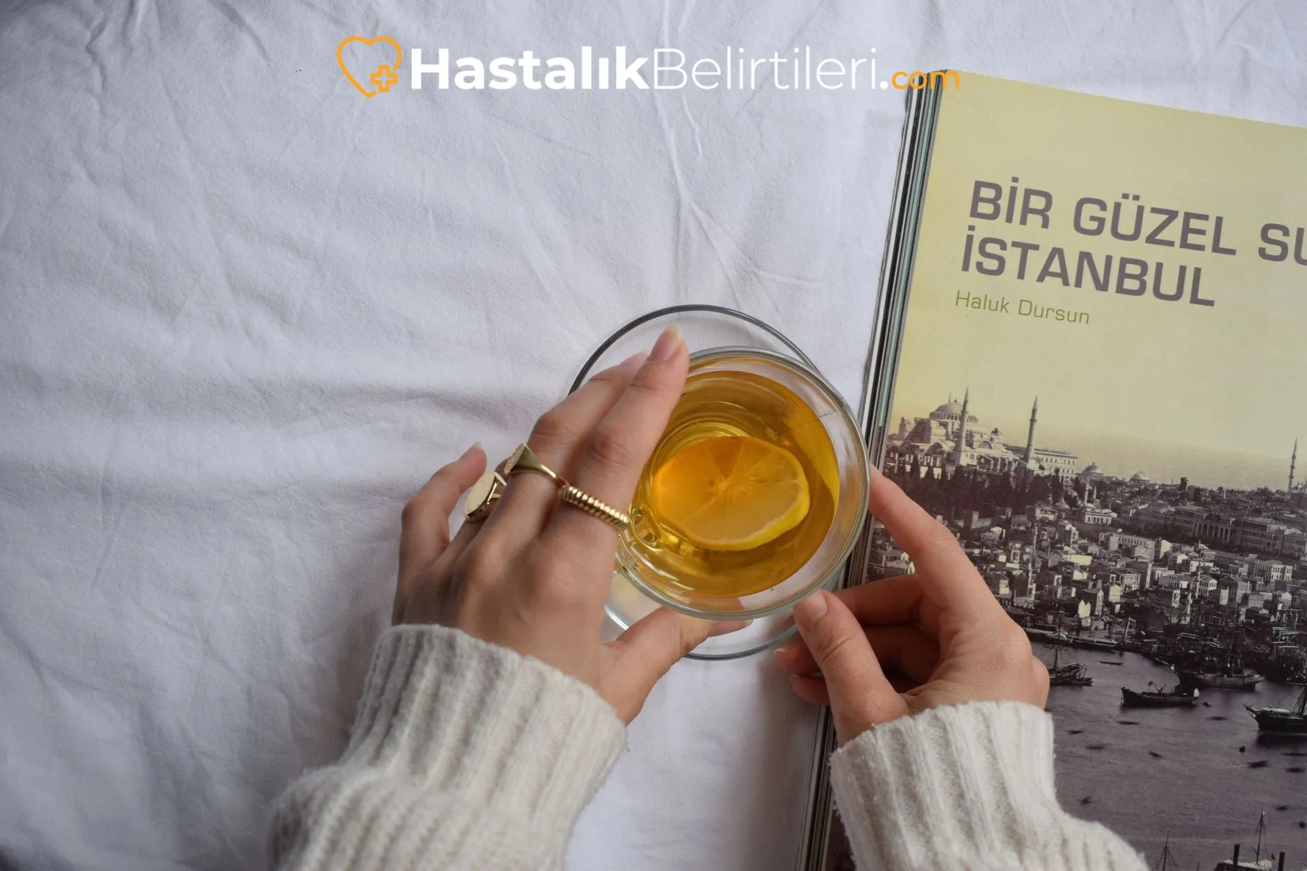 Küçük Dil (Uvula) Şişmesi Neden Olur? 2 Küçük dilin şişmesine yol açan boğaz iritasyonu sahnesi
